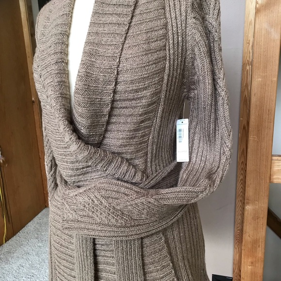 Taupe wrap-sweater NWT - Picture 4 of 8